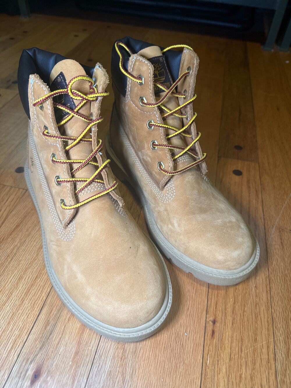 NEW Timberland Classic 6 Inch Boots Youth Sz 4 Wheat Beige Waterproof Jr Kids